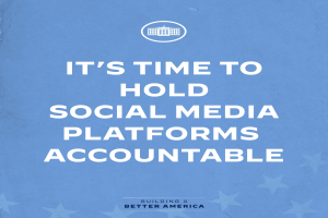 Plakat mit fetter schwarzer Schrift auf einem weißen Hintergrund, das "Es ist an der Zeit, die sozialen Medien-Plattformen zur Rechenschaft zu ziehen" lautet, eingerahmt von einem schmalen schwarzen Rand.