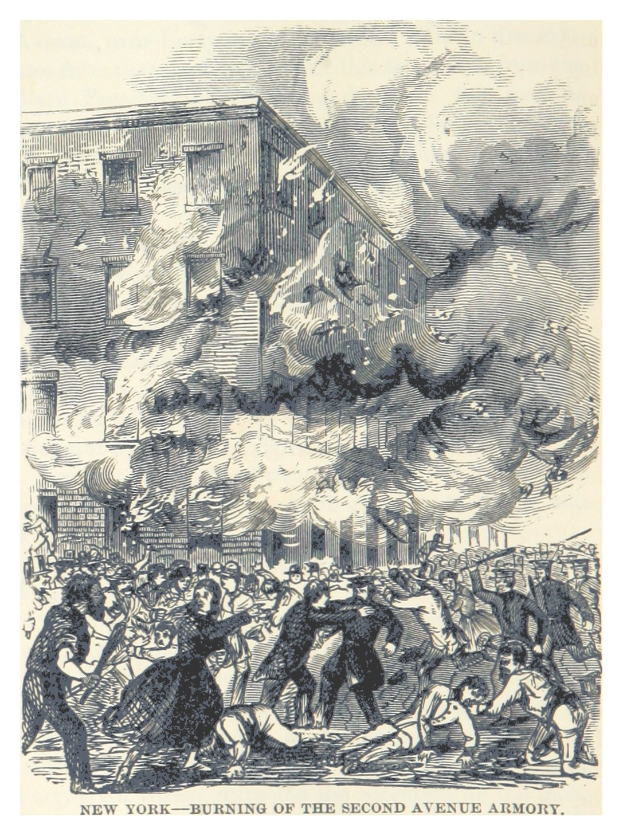 Plakat zeigt das brennende Second Avenue Armory in New York City mit einer Gruppe von Menschen davor, Rauch steigt in den Himmel und Text unten mit der Aufschrift "New York - Brand des Second Avenue Armory".