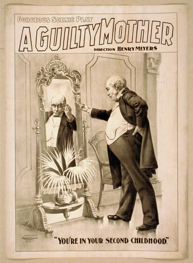 Ein Plakat mit einem Mann, der vor einem Spiegel steht, mit einem Stuhl und einer Pflanze im Hintergrund, auf dem "Eine schuldige Mutter - Du bist in deiner zweiten Kindheit" steht.