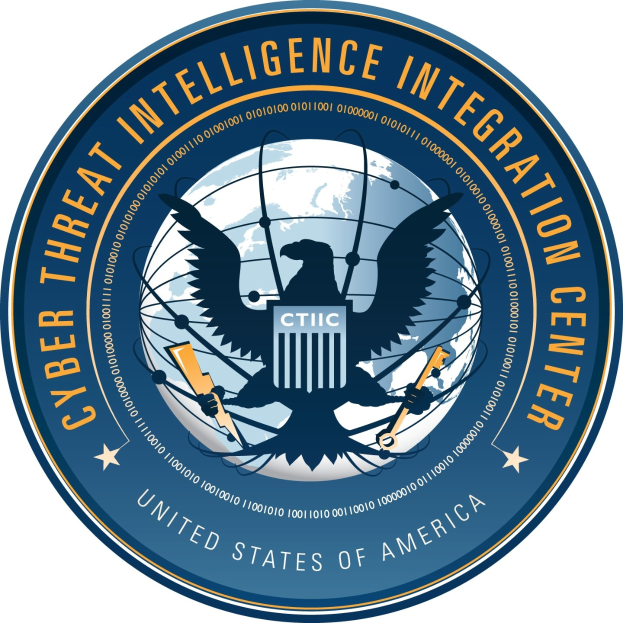 Logo des Cyber Threat Intelligence Integration Center (CTIC) mit einem blauen Kreis mit einer weißen Silhouette einer Person in der Mitte, umgeben von einem weißen Ring mit dem blauen Text "CTIC", auf einem weißen Hintergrund.