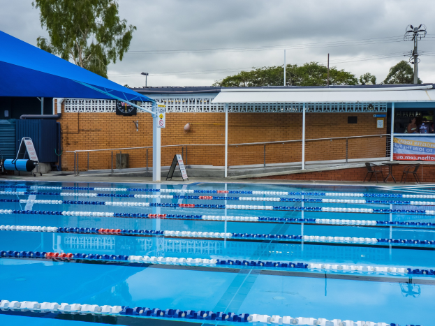 165.000 € Renovierung erforderlich: Weitere Jugend-Schwimmbad muss für immer schließen - CSU fordert Erhalt