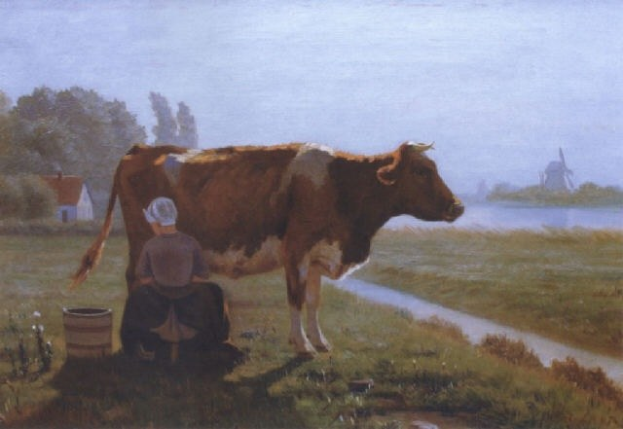 Eine Frau melkt eine Kuh auf einer grünen Wiese mit Pflanzen und Bäumen, mit einem Haus, einer Windmühle und einem Gewässer im Hintergrund unter einem klaren blauen Himmel.