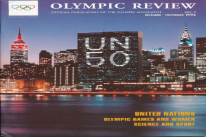 Ein Buch mit dem Titel "Olympische Spiele - Offizielle Veröffentlichung des Olympischen Bewegung" mit einem Stadtbild auf dem Cover, das Gebäude, Lichter und Wasser zeigt und den Text "Vereinte Nationen Olympische Spiele und Frauen Wissenschaft und Sport" trägt.