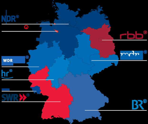 Karte von Deutschland mit Provinzen in rot und blau markiert, um die Ergebnisse der Wahl 2016 anzuzeigen, einschließlich der Namen der Kandidaten und des Wahldatums.