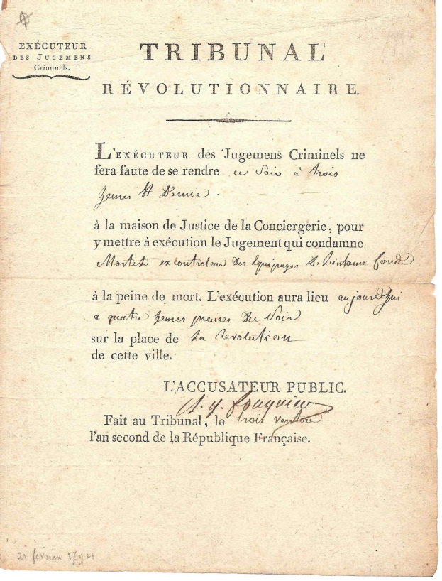 Ein vergilbtes, altes Dokument mit der Überschrift "Tribunal Révolutionnaire" in sauberer Schreibschrift, das die Hinrichtung von Jugemens Criminels in Frankreich beschreibt.